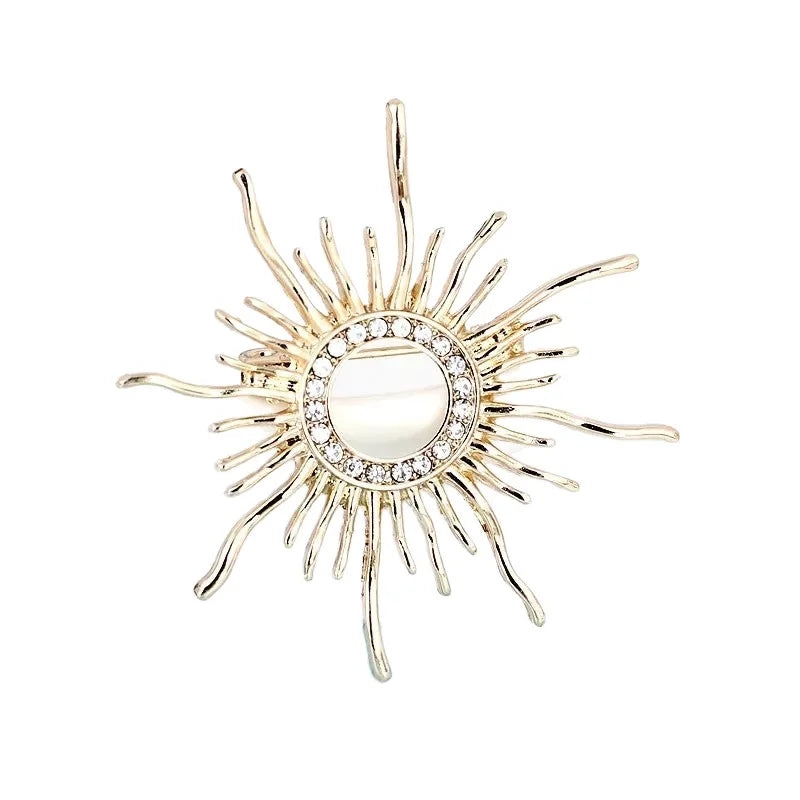 Vintage Sun Moon Star Brooches Alloy Crystal Pins Badge for Women Clothing Accessories