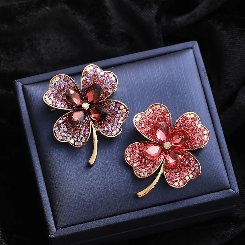 Hot Sale Fashion Rhinestone Clover Brooches Women Clothing Coat Jewelry Party Accessories