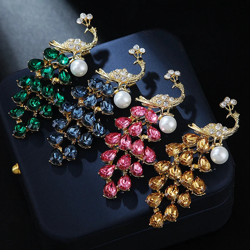 Fashion Crystal Pearl Peacock Brooches For Women Clothing Coat Party Accessories Gifts